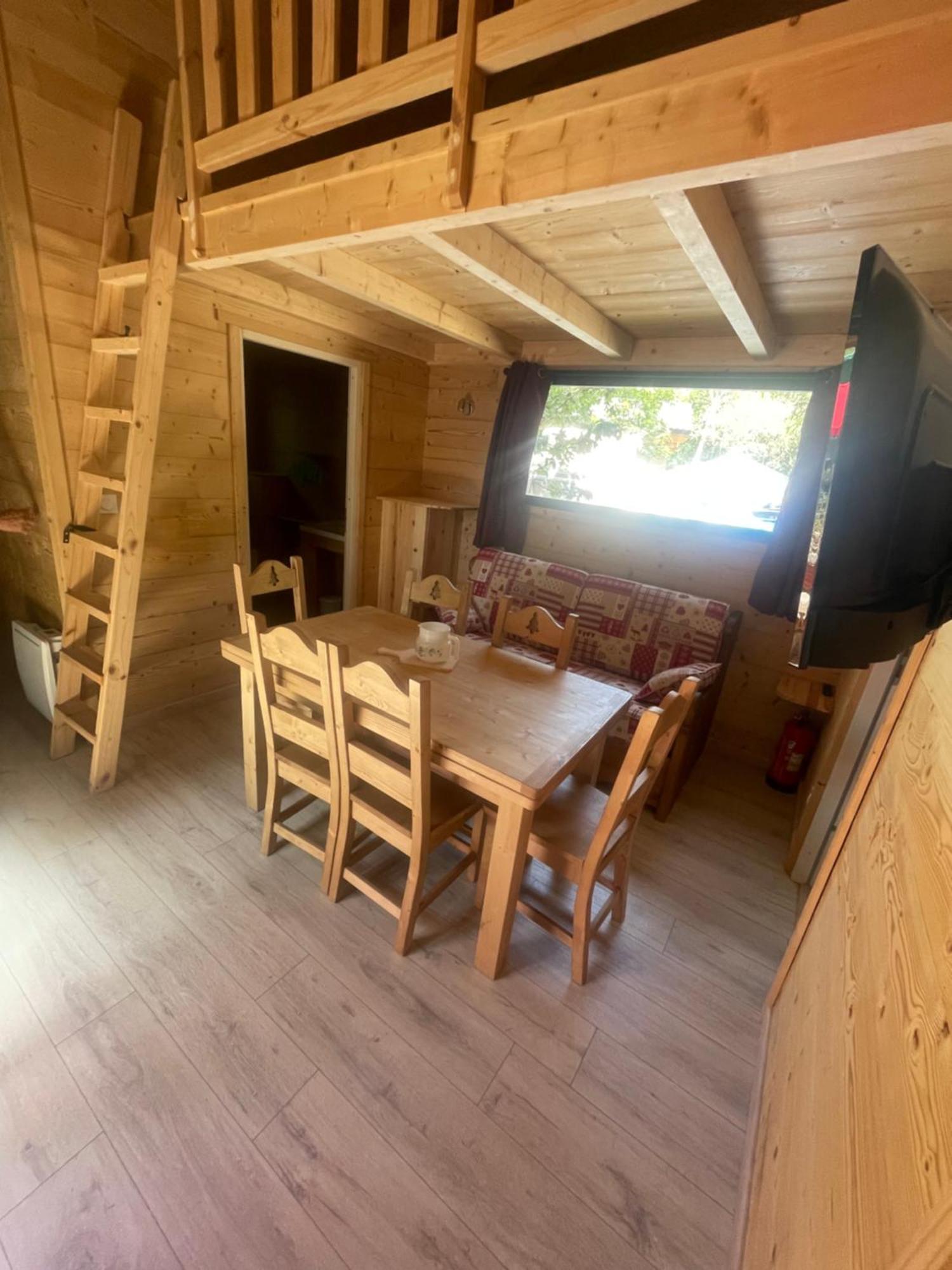 Camping L'Enclave Mobil-Home Estavar Eksteriør billede