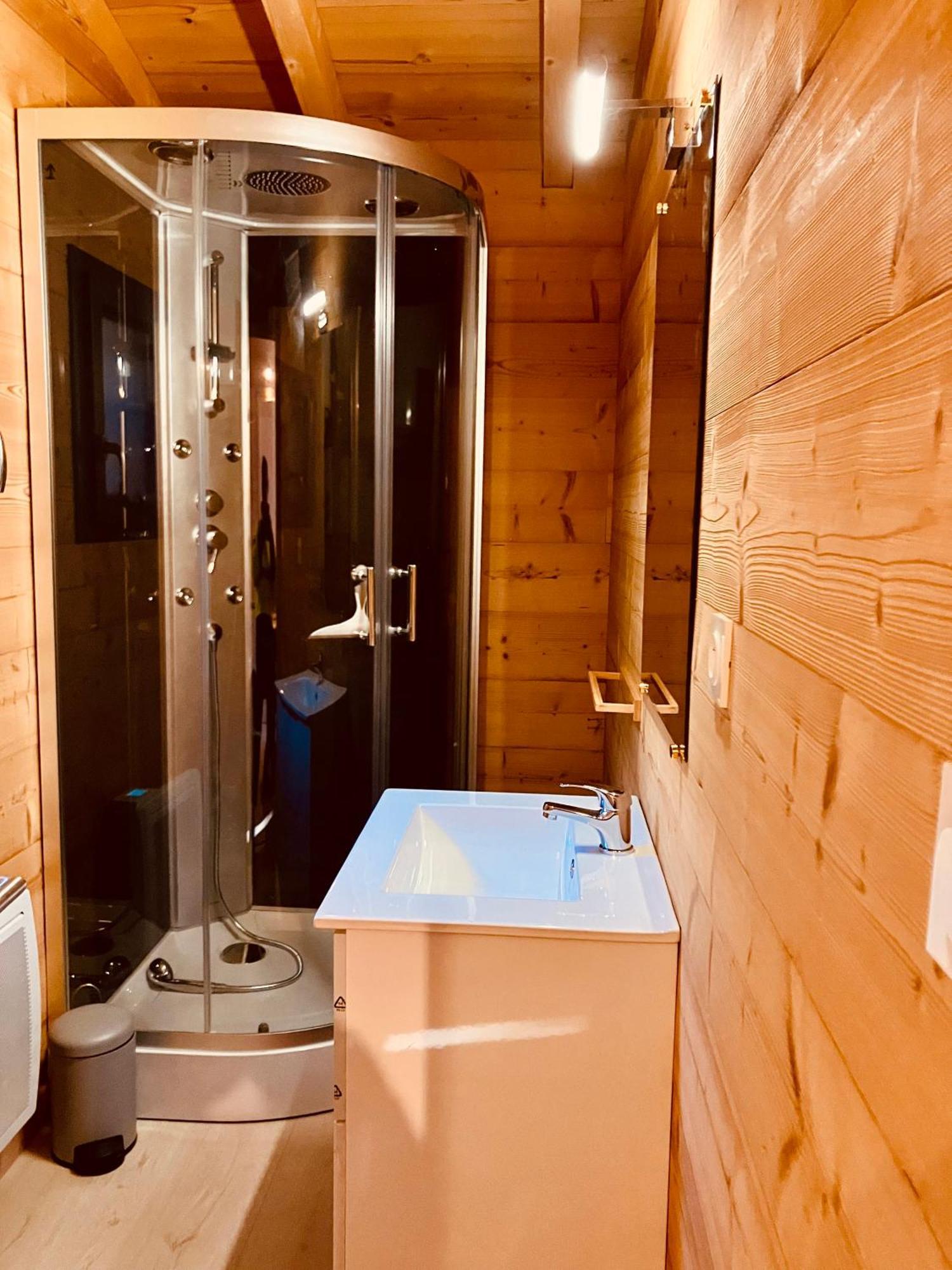 Camping L'Enclave Mobil-Home Estavar Eksteriør billede